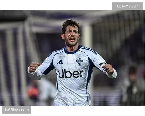 罗贝托中场防守实力