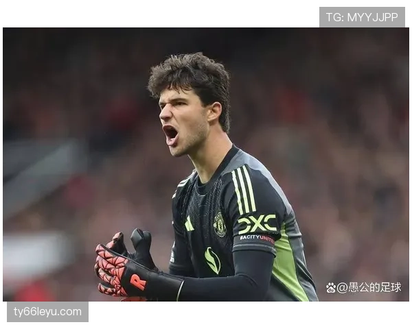 曼联关键比赛抗压能力不足:争冠形势受影响,稳定性面临考验 曼联关键比赛抗压能力不足:争冠形势受影响,稳定性面临考验