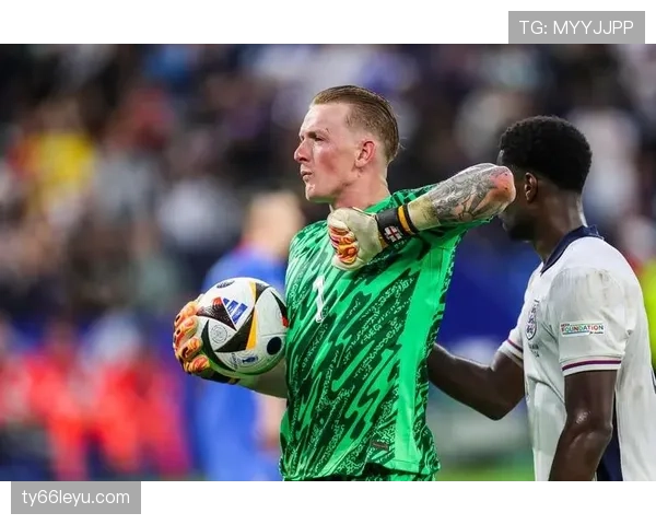 皮克穿得比我还讲究？感觉他私下比场上还会生活啊！